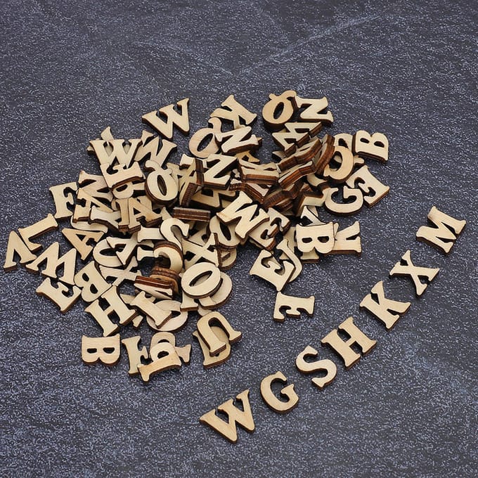 200 stuks DIY Houtblad in Vorm van Logletter Educatief Speelgoed Knutselen Decor voor 26 Engelse Letters beige