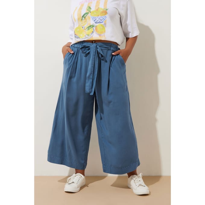 Yours Cropped Chambray Broek Met Wijde Pijpen En Elastische Taille In Blauw Size 46