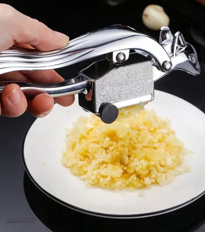 Finnacle - Geniet van de perfecte knoflookpers in de vorm van een Eekhoorn - Silverkleurig