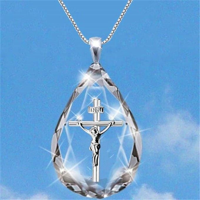 Ketting met hanger Jezus in kristal