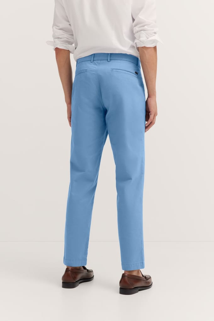 Bugatti Herren Chino met praktische riemlussen