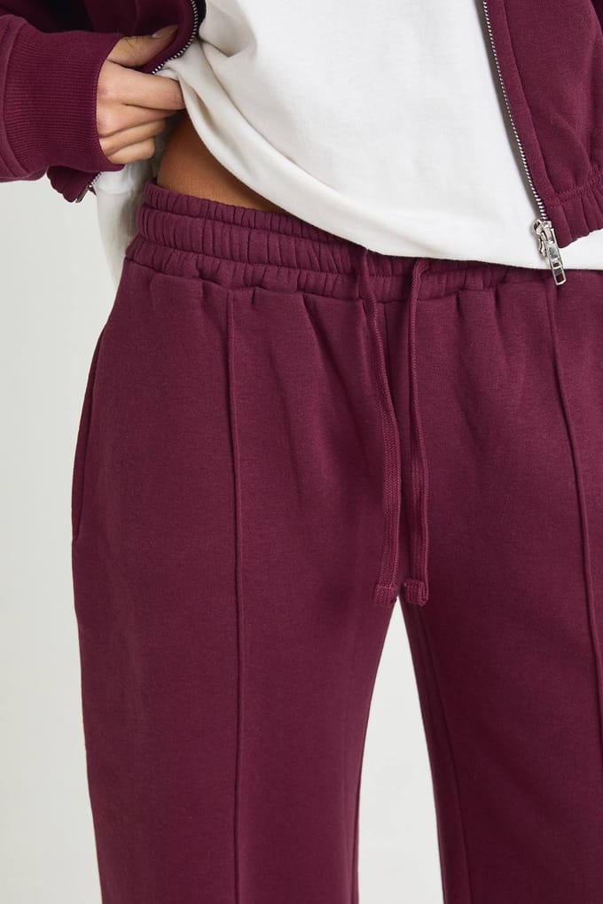 boohoo Dames Zip Through Bomber Straight Leg Trainingspak | Bordeaux Rood | Maat: Large