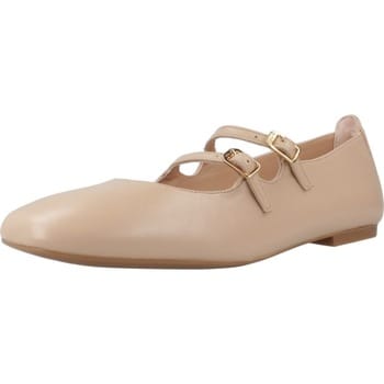 Ballerina's Unisa Berley