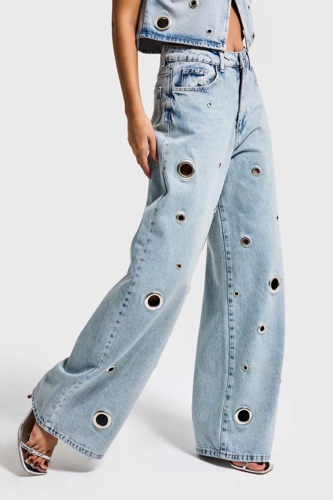 It's Basic - EYELET BAGGY MID RISE JEANS - ICE BLUE
