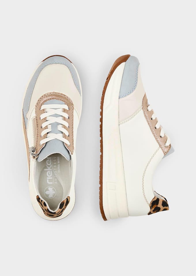 Sneakers met luipaardprint - wit / beige / blauw - Gr. 38 van Goldner Fashion