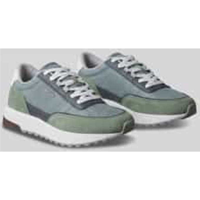 sneakers met logo-applicatie