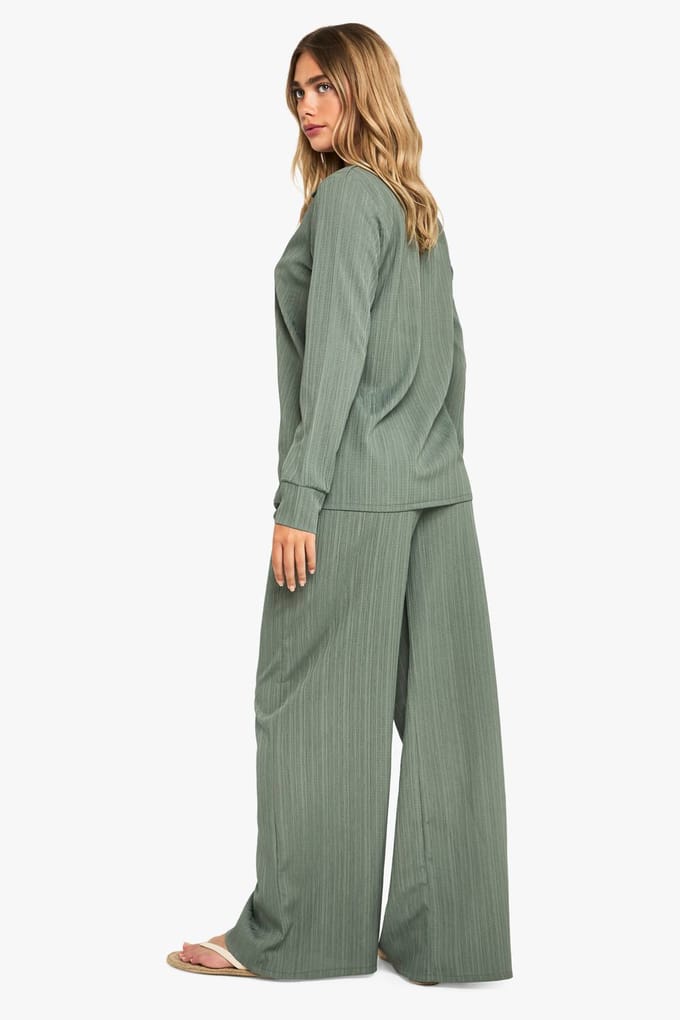 boohoo Dames Gerimpelde oversized shirt & broek co-ord | Khaki | Maat: 8