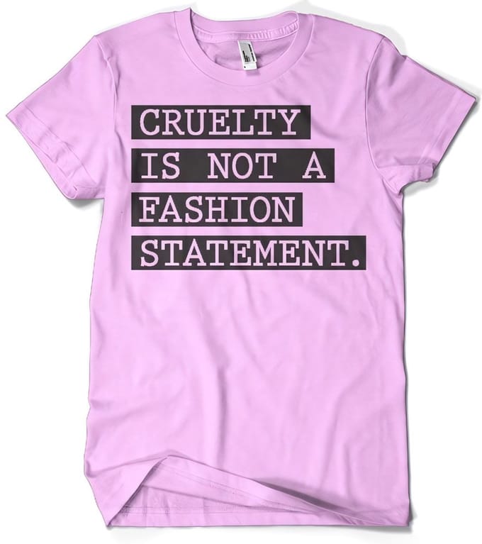 Hybris Cruelty Is Not A Fashi-on -statement-T-shirt roze