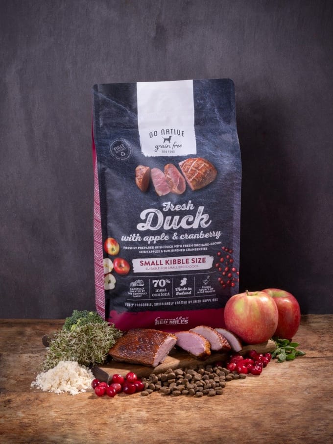 Go Native Grain Free Small Breed Dog Duck with Apple & Cranberry 4 kg - Hond