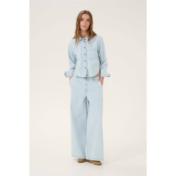Regular fit jeansblouse met borstzak, model 'Winnie'