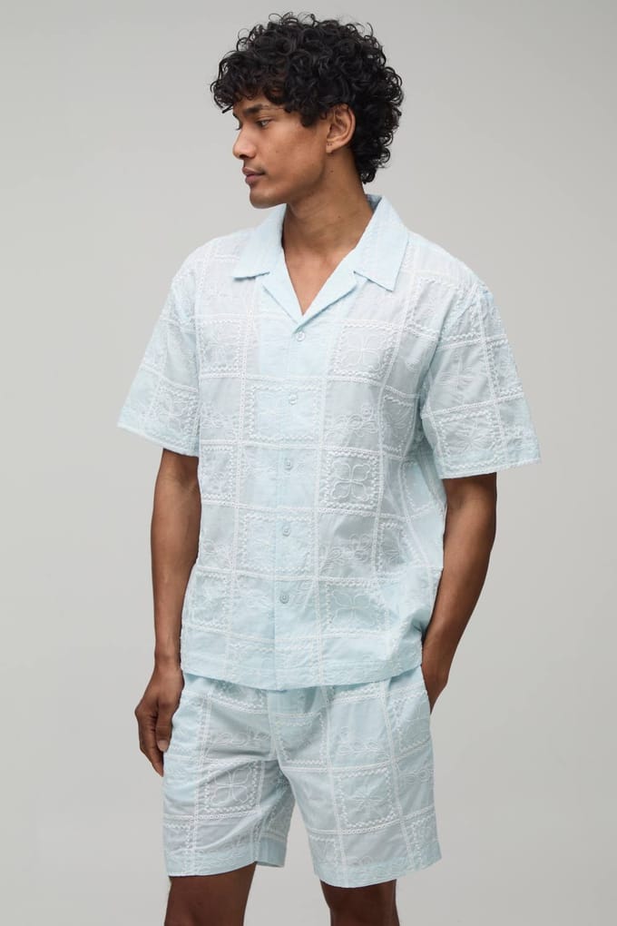 Geborduurd Tegelpatroon Oversized Shirt & Relaxed Short Set | Light Blue | Size Medium