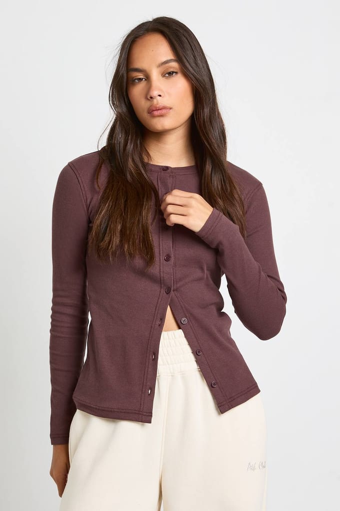 boohoo Dames Geribbelde top met knoopsluiting en lange mouwen | Chocoladebruin | Maat: 38