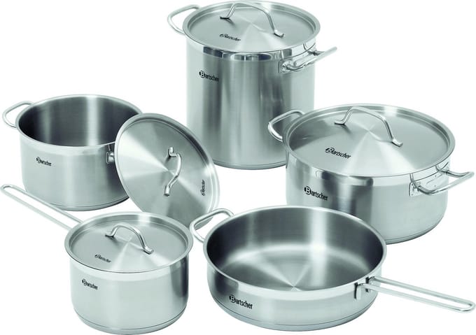 Bartscher RVS pannenset | 4 Pannen + Deksel | 1 Braadpan