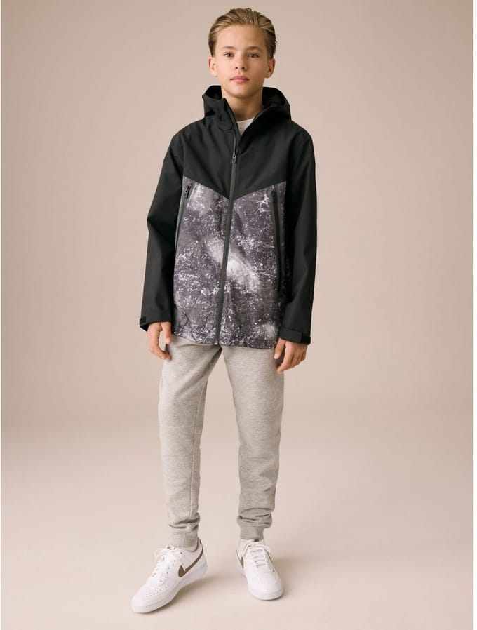 Next - Jongens - Waterdicht jack met capuchon en fleecevoering - Zwart