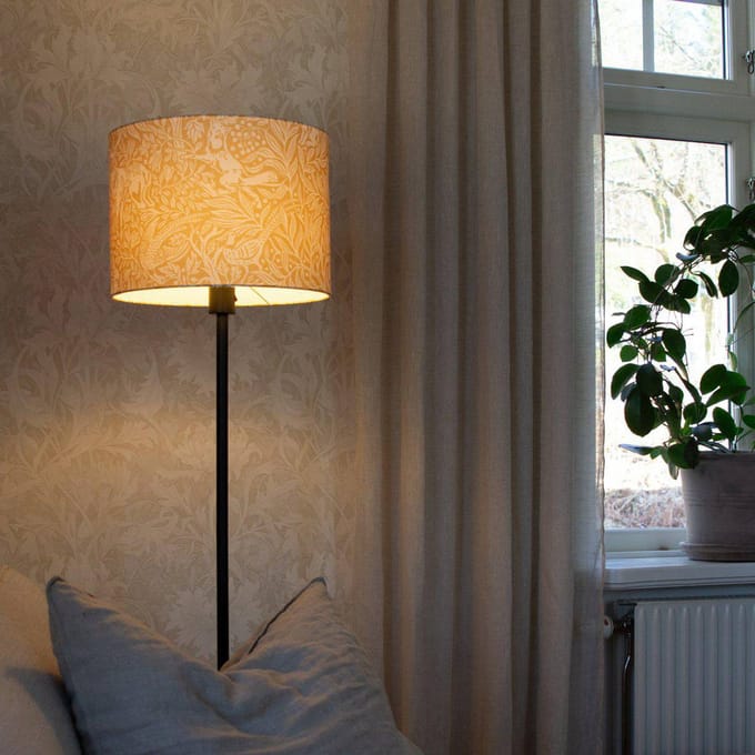 PR Home Vloerlamp Amy, geel/zwart, hoogte 150 cm, textiel, E27