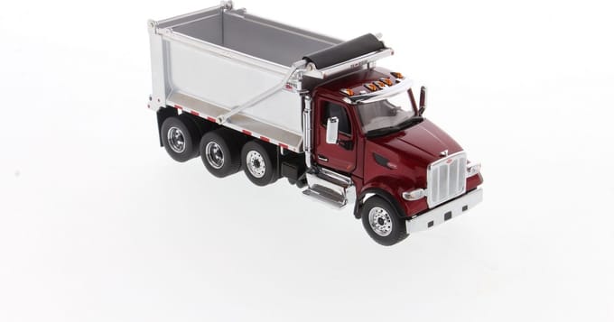Peterbilt Model 567 Kiepwagen Truck - 1:50 - Diecast Masters