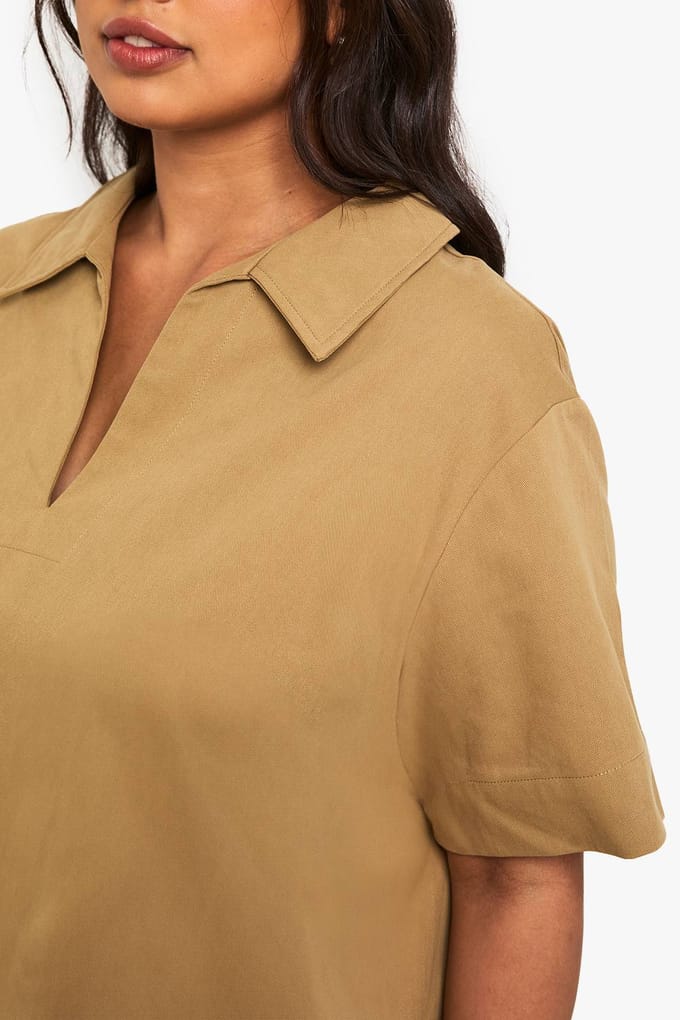 boohoo Dames Twill shiftjurk met pluskraag | Khaki | Maat: 16