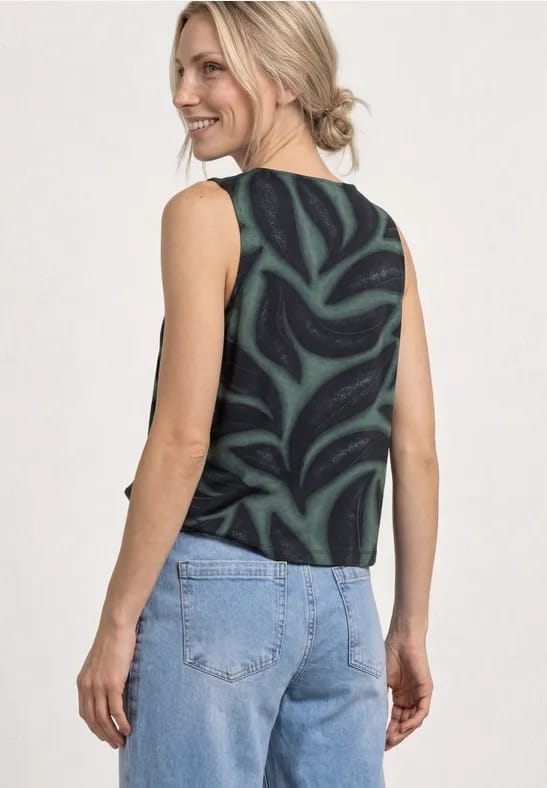 Top met ronde hals en schouderdetails