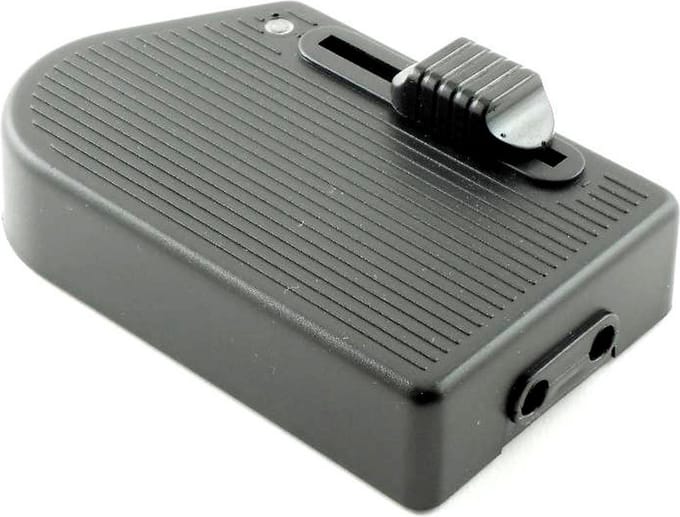 Relco LED vloerdimmer 230V 4-100W Zwart RT81
