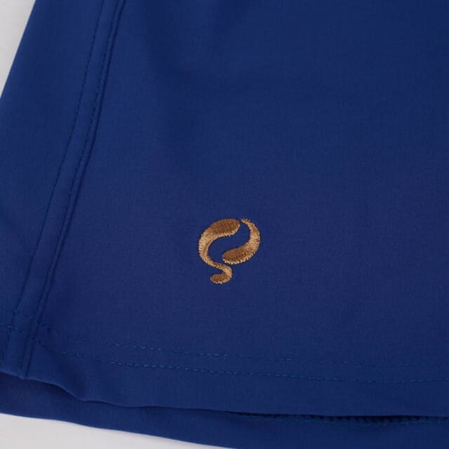 Q1905 Woven short q surf the web