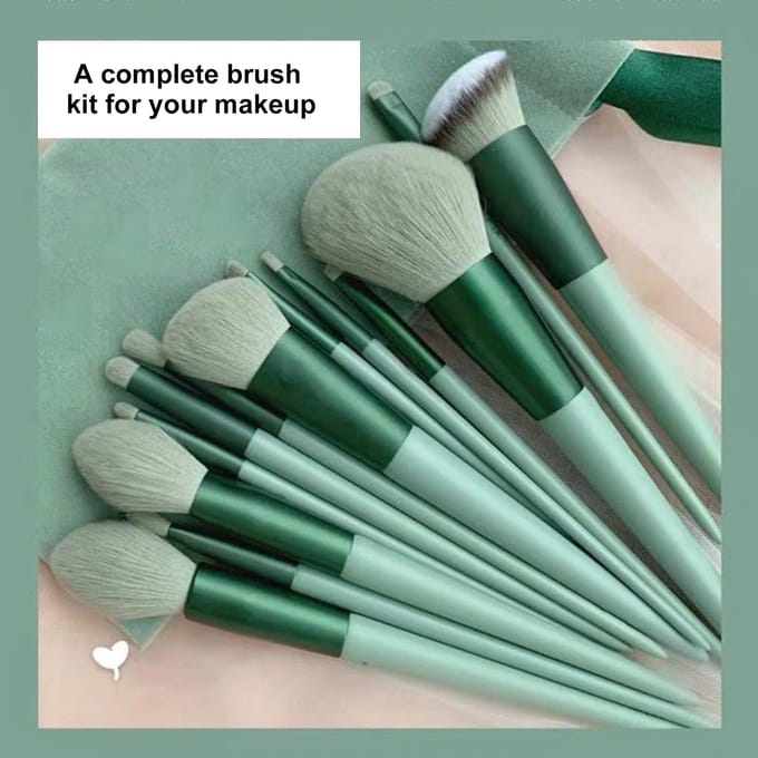 13PCS make-upborstelset met opbergtas voor foundation losse poeder blush concealer oogschaduw groen
