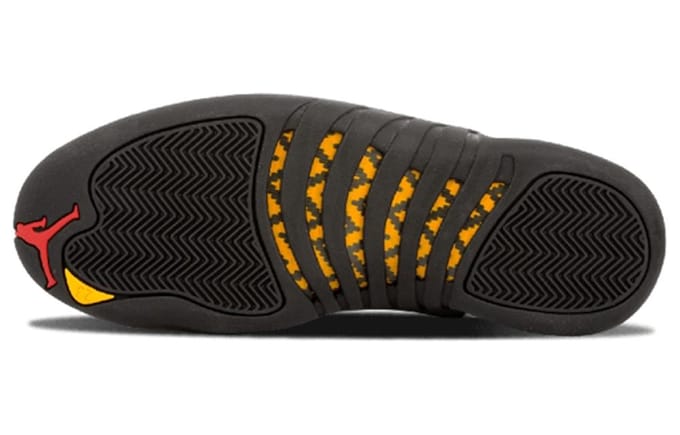 Jordan 12 Retro Taxi 2018 130690-125 42.5 white