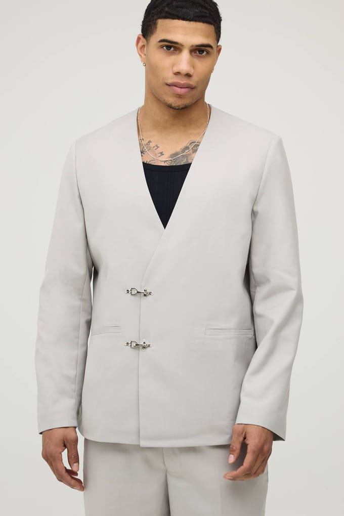 Kraagloze Oversized Blazer met Brandweergesp | Stone | Size 40