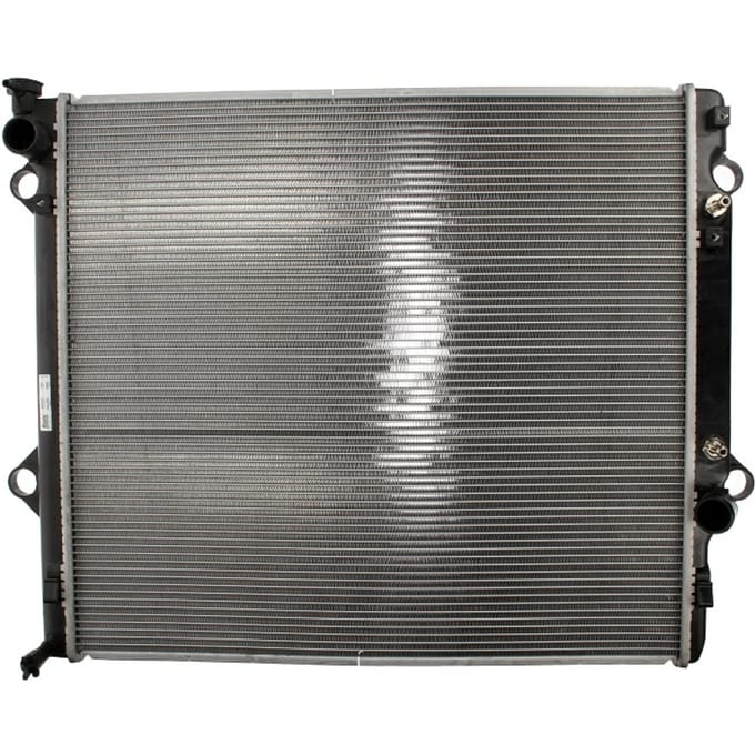 Radiator NISSENS 646806