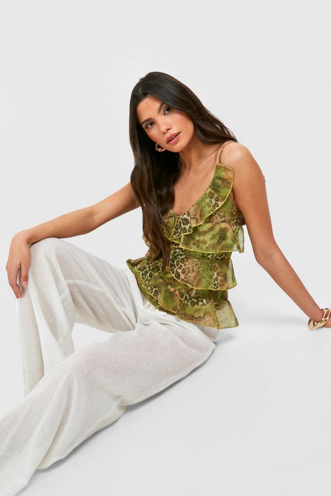 boohoo Dames Snake Printed Ruffle Chiffon Cami | Groente | Maat: 38