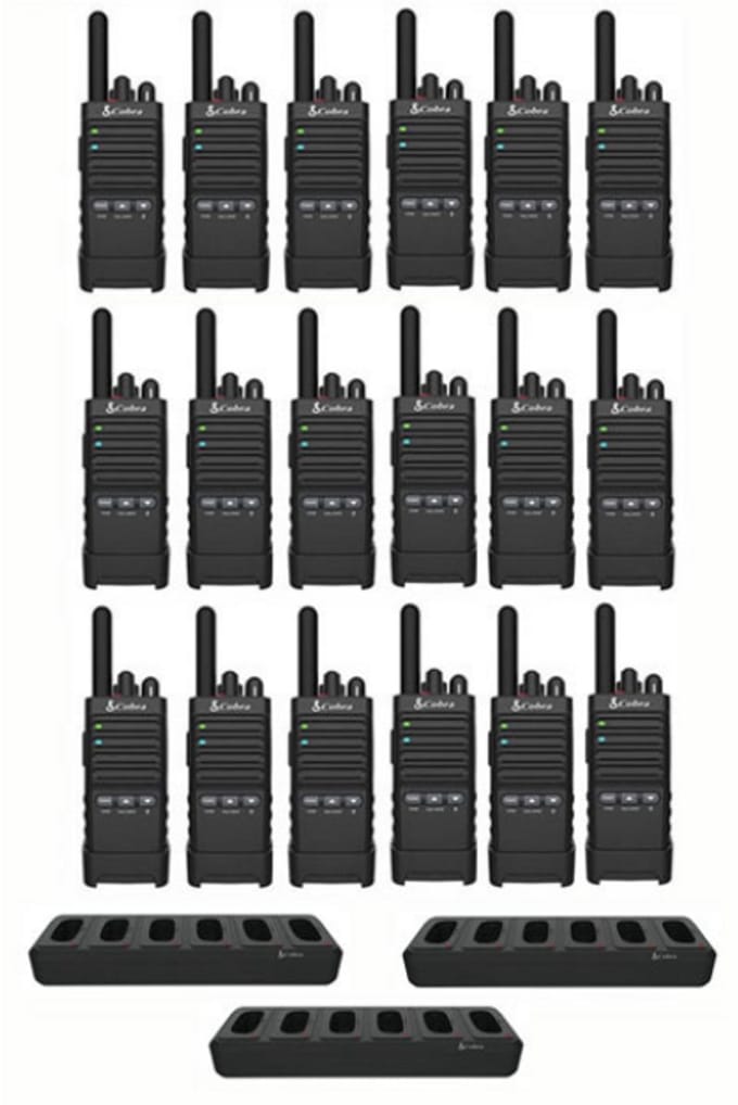 Set van 18 Cobra PX650 UHF PMR446 portofoons met multilader
