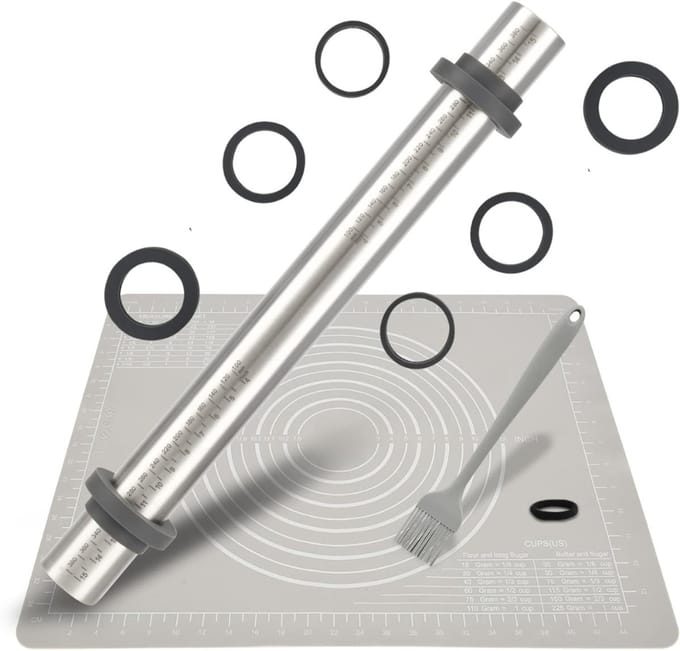 Famanu – Siliconen bakmat met antislip – 50x40 cm – inclusief RVS verstelbare deegroller met dikteringen