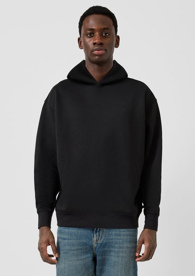 Sweatshirt met capuchon van compact fleece met zijzakken QS