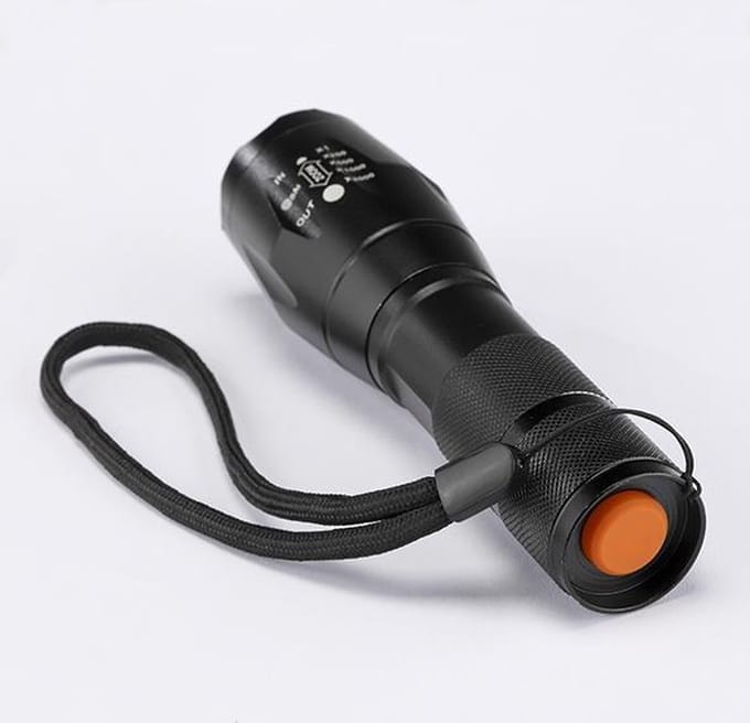 Zaklamp - Led - 300 lumen - 13.5 x 3.5 cm