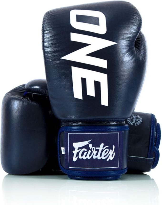 ONE Championship x Fairtex Bokshandschoenen - Leer - Blauw 16 oz