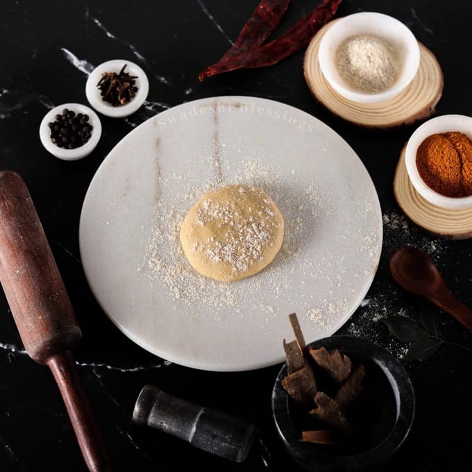 Luxe Marmeren Chakla & Roti Maker - Handgemaakt Indiase Brood & Deeg Plaat