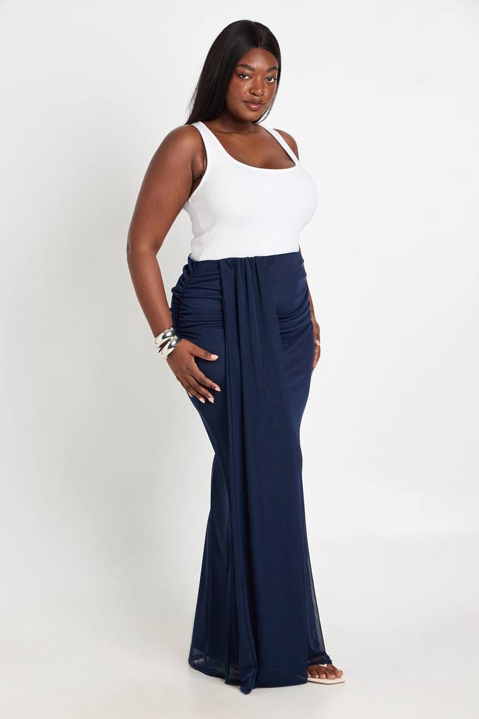 boohoo Dames Plus Mesh Draperie Maxi Rok | Navy | Maat: 18