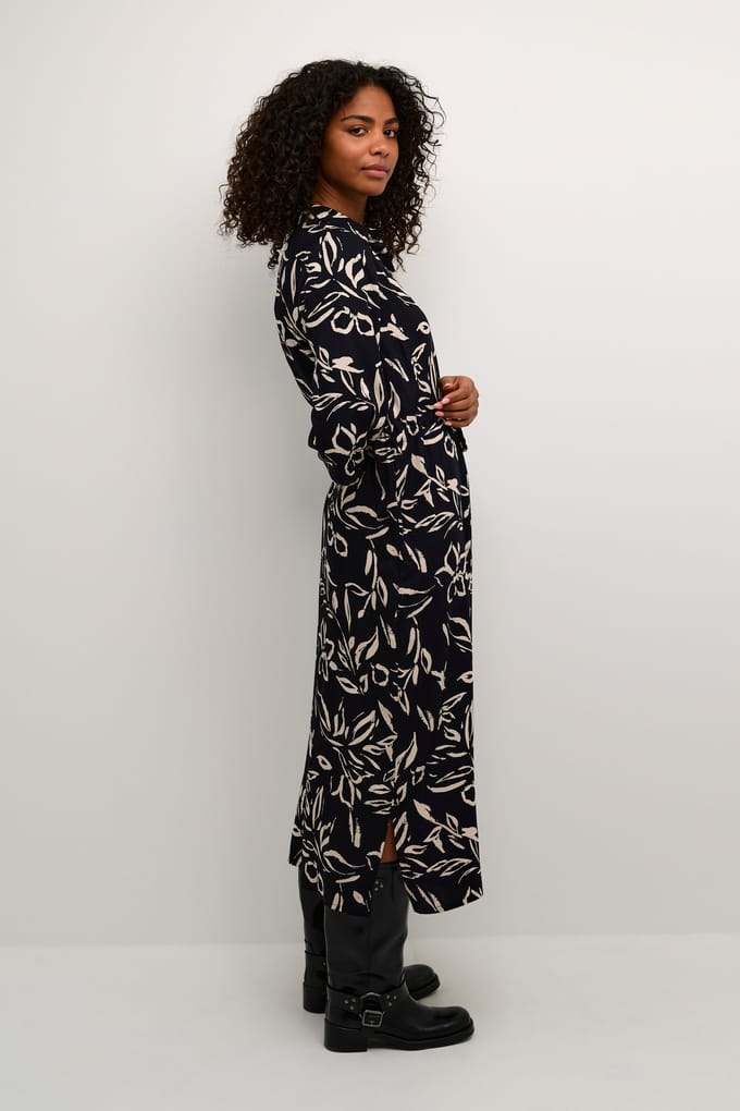 Jurk Loose fit Black/Sand Painted Flower black offwhite