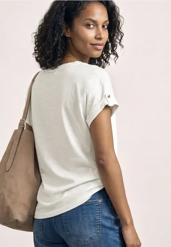 Shirt met gespleten hals en knoopdetails