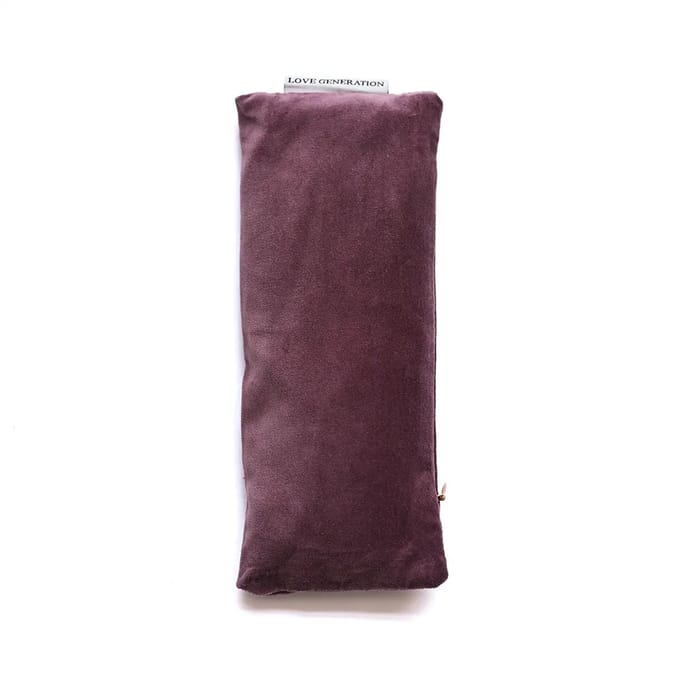 Love Generation - Fluwelen Oogkussen - Wild Plum