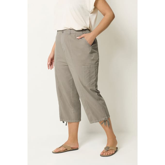 Yours Bruine Cropped Cargobroek Size 54-56