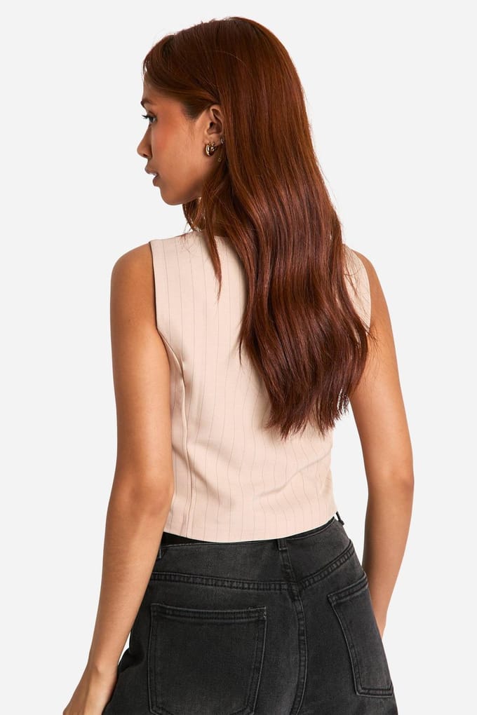 boohoo Dames Pinstripe Vierkante Hals Cropvest | Camel | Maat: 6