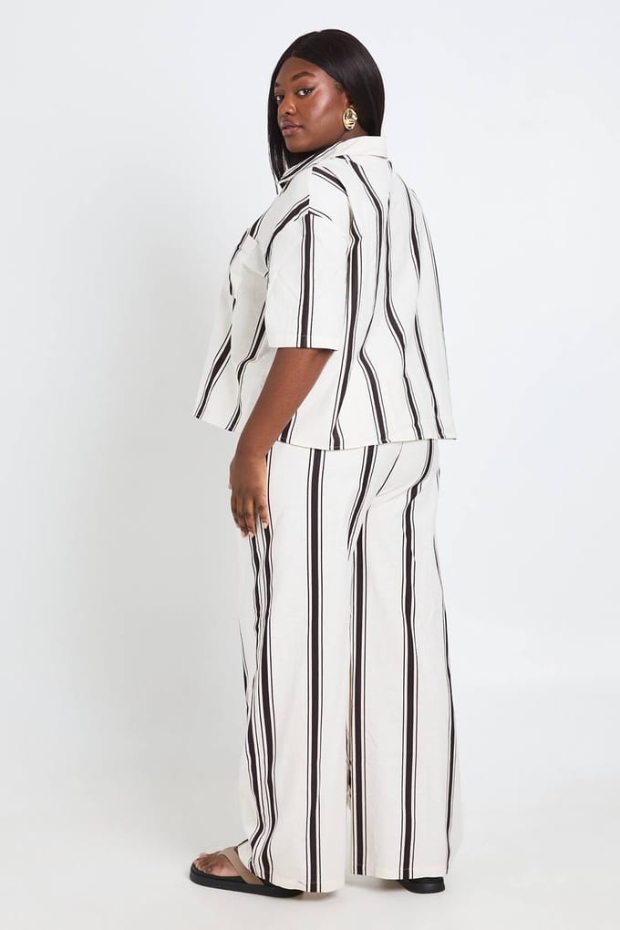 boohoo Dames Plus Linnen Gestreepte Wijde Broek | Maat: 44