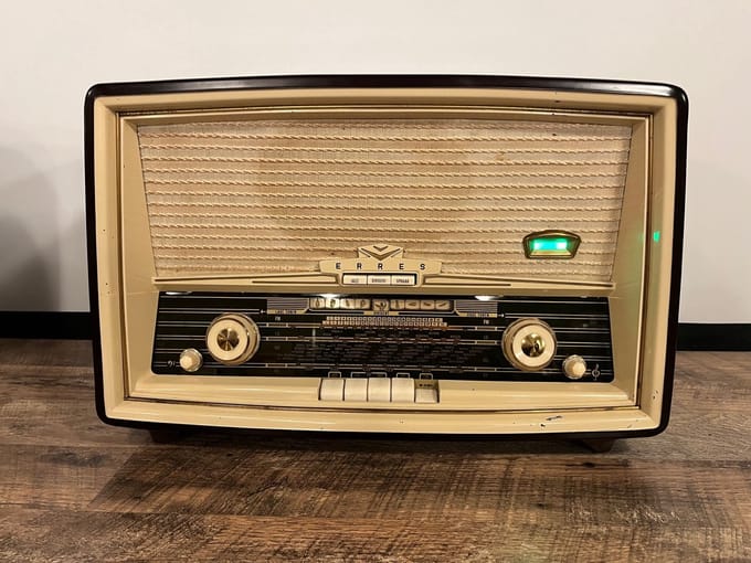 xvaudio vintage Bluetooth radio (6)