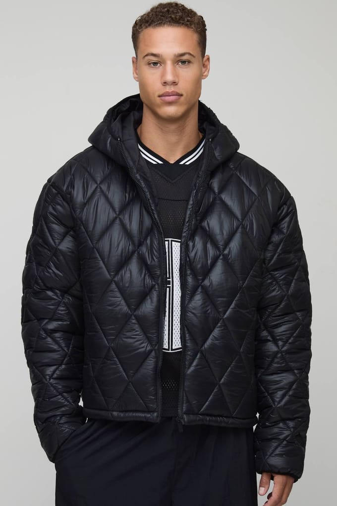 Hoge oversized boxy hoogglanzende gewatteerde capuchon funnel puffer jas | Black | Size Medium