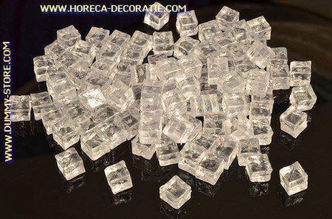 IJsblokjes, klein, 100 stuks - 10x10x10 mm - dummy