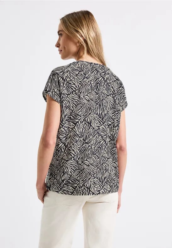 Gedessineerde blouse
