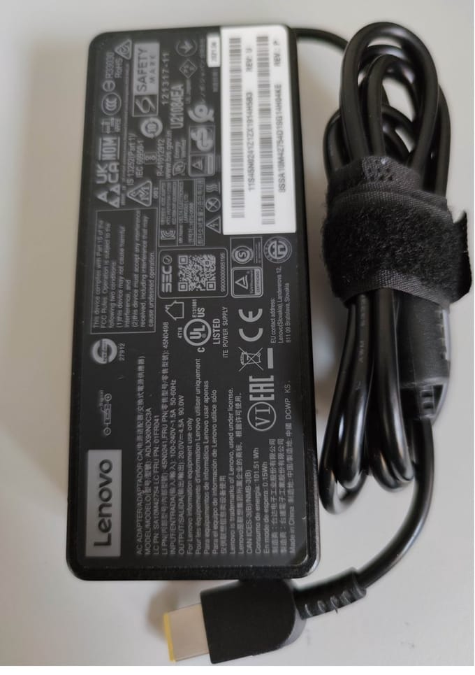Lenovo AC Adapter (20V 4,5A) (01FR041)