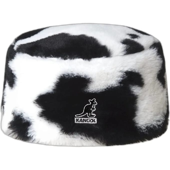 Nepjes in nepbont Kangol Topper