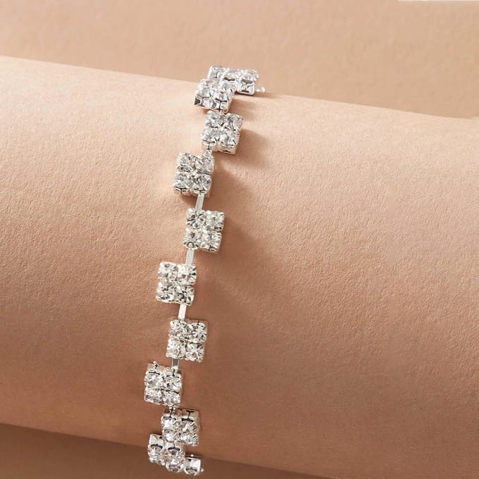Glanzende Mode Strass Ketting Oorbellen Set, Bruiloft Bruids Sieraden Set, Ketting Flash Diamant Drie-delige Set zilver