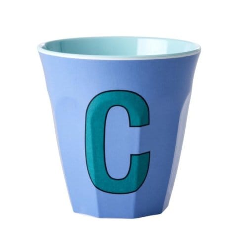 Rice melamine beker medium letter c dusty blue